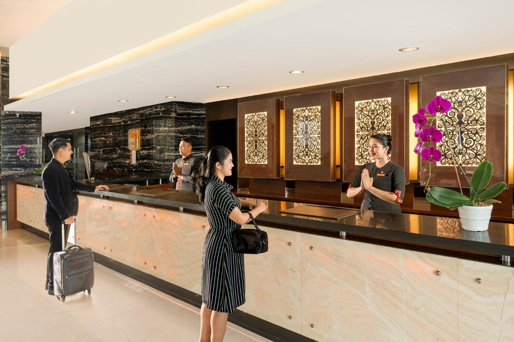 Swiss-Belhotel Danum Palangka Raya Zewnętrze zdjęcie